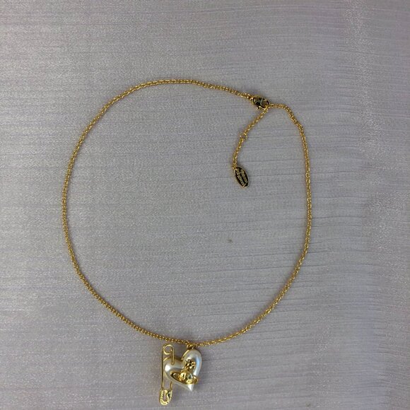 NWT Vivienne Westwood ORIETTA PENDANT NECKLACE - Picture 3 of 7